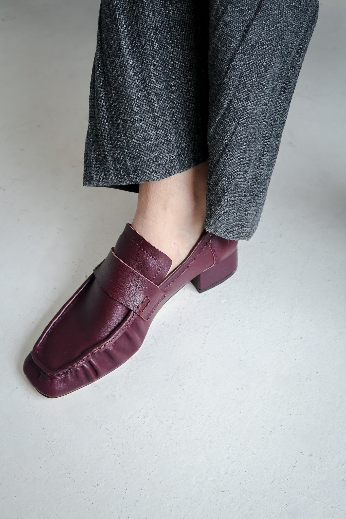 Navas Bordeaux Loafer