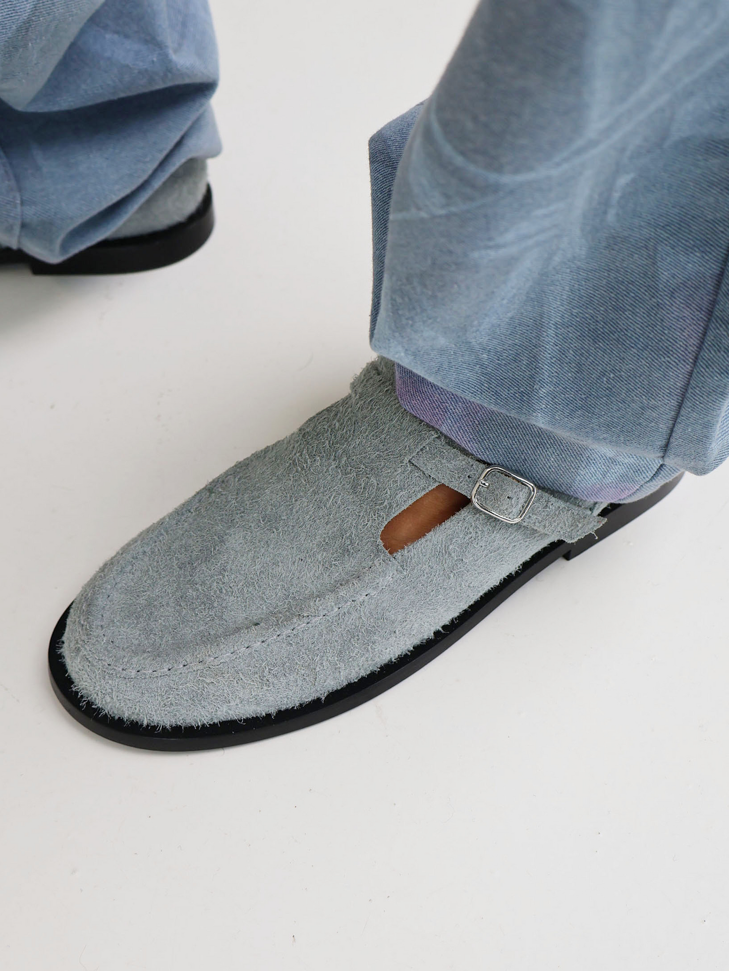 Zafra Grey Flat