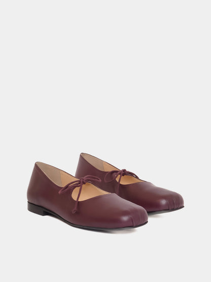 Gaia Bordeaux Ballerina