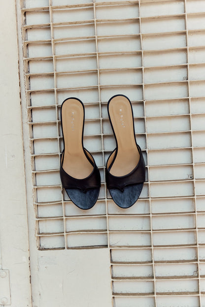 Tomina Black Sandal