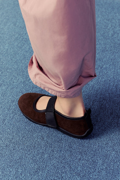 Evora Brown Suede Ballerina